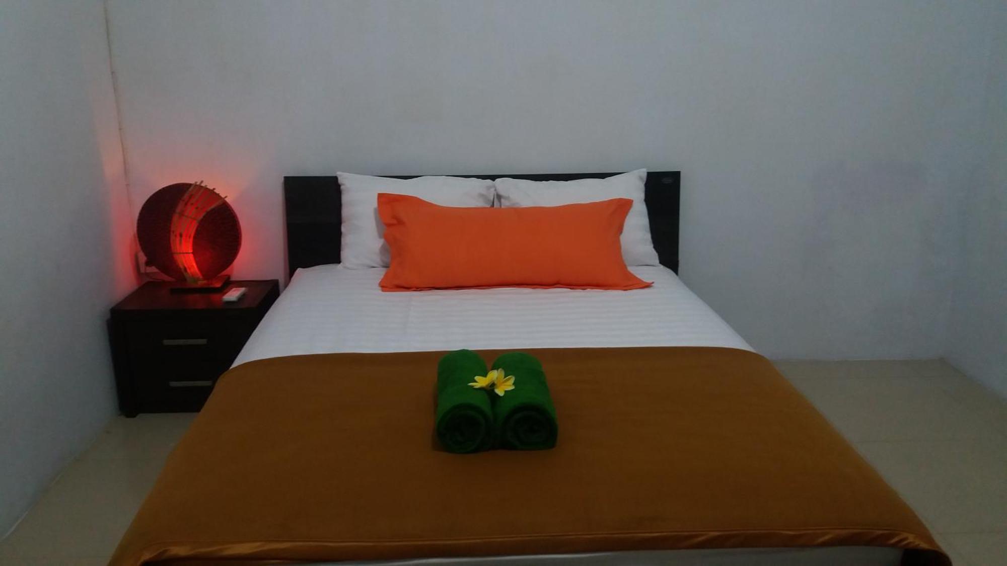 Mawar Homestay Canggu Esterno foto