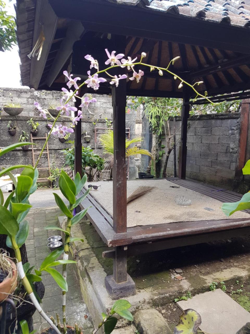Mawar Homestay Canggu Esterno foto